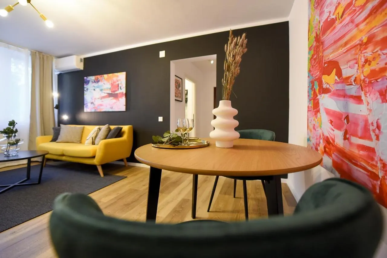 Lemonade - Stylish 1Br Apartment In Obor District Bukarest Rumänien