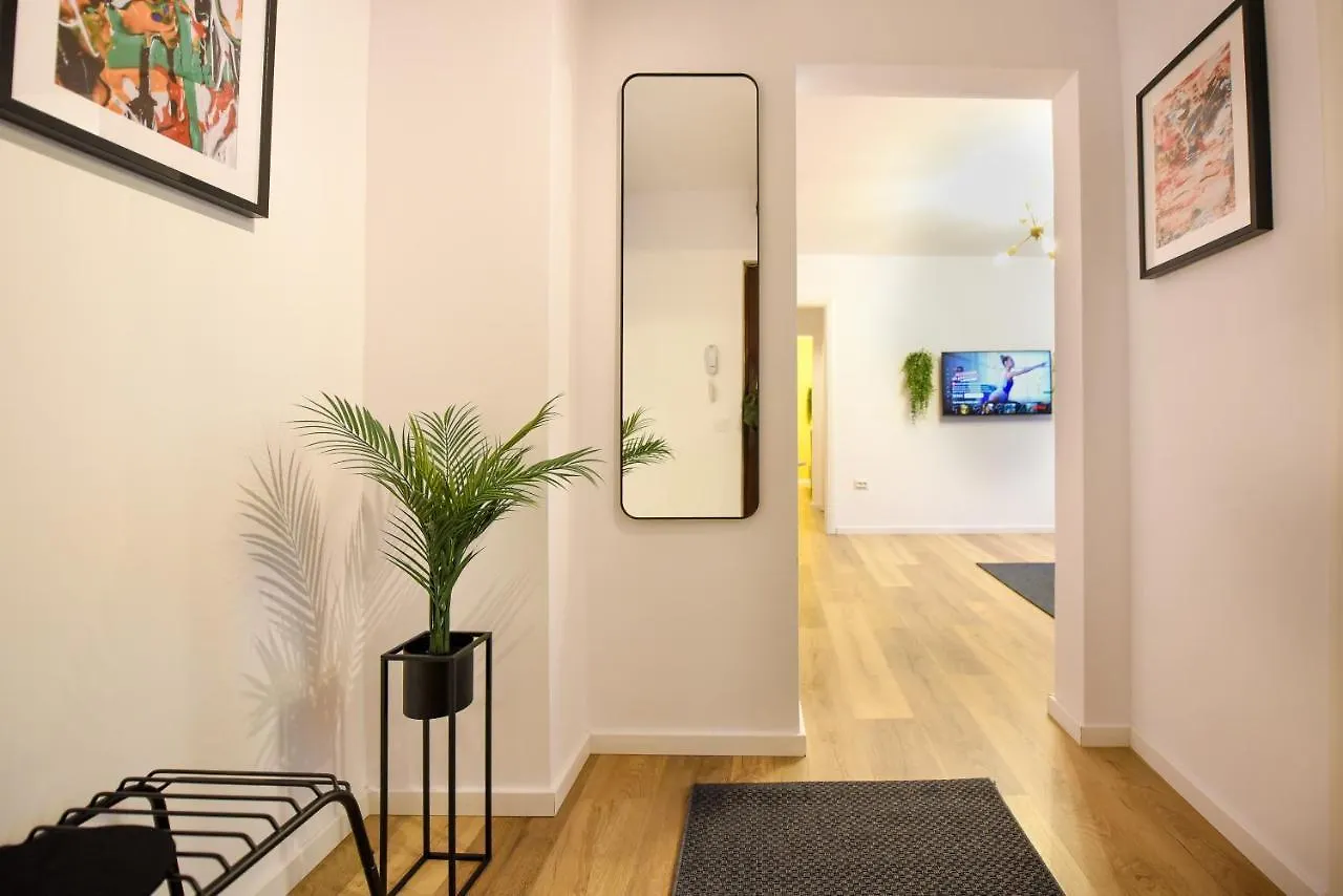 Lemonade - Stylish 1Br Apartment In Obor District Bucharest Romania