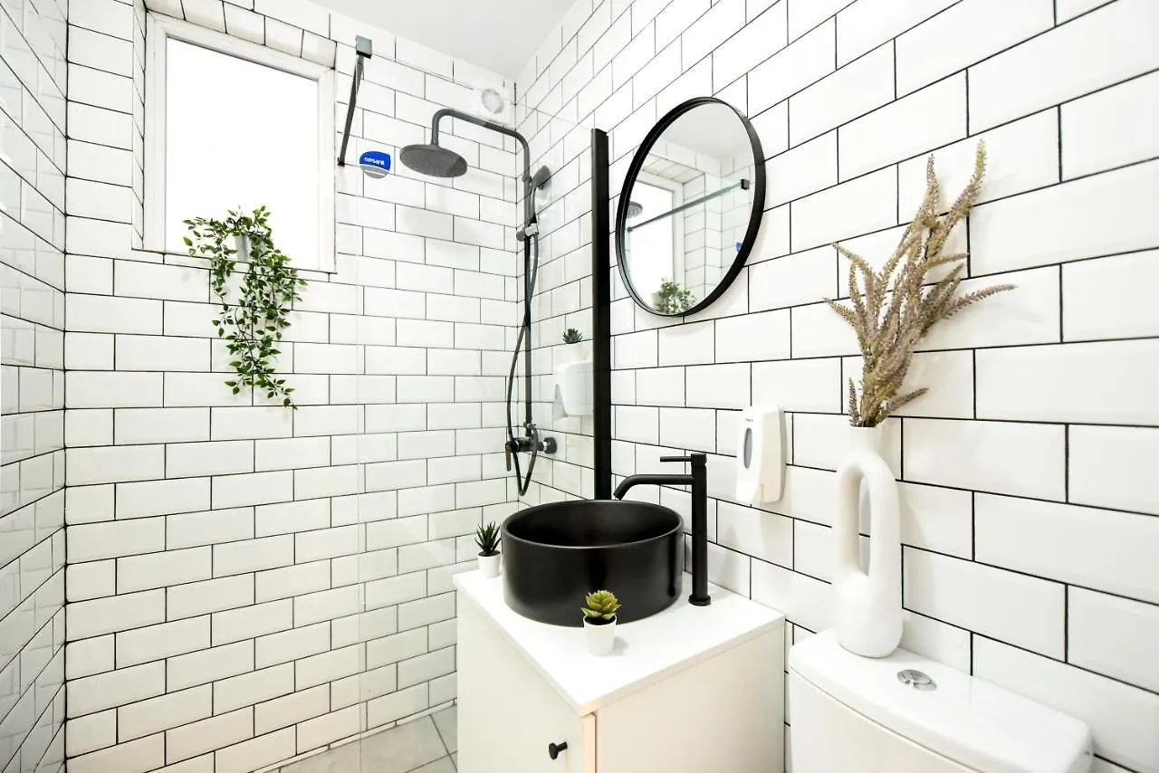 Lemonade - Stylish 1Br Apartment In Obor District Bucharest